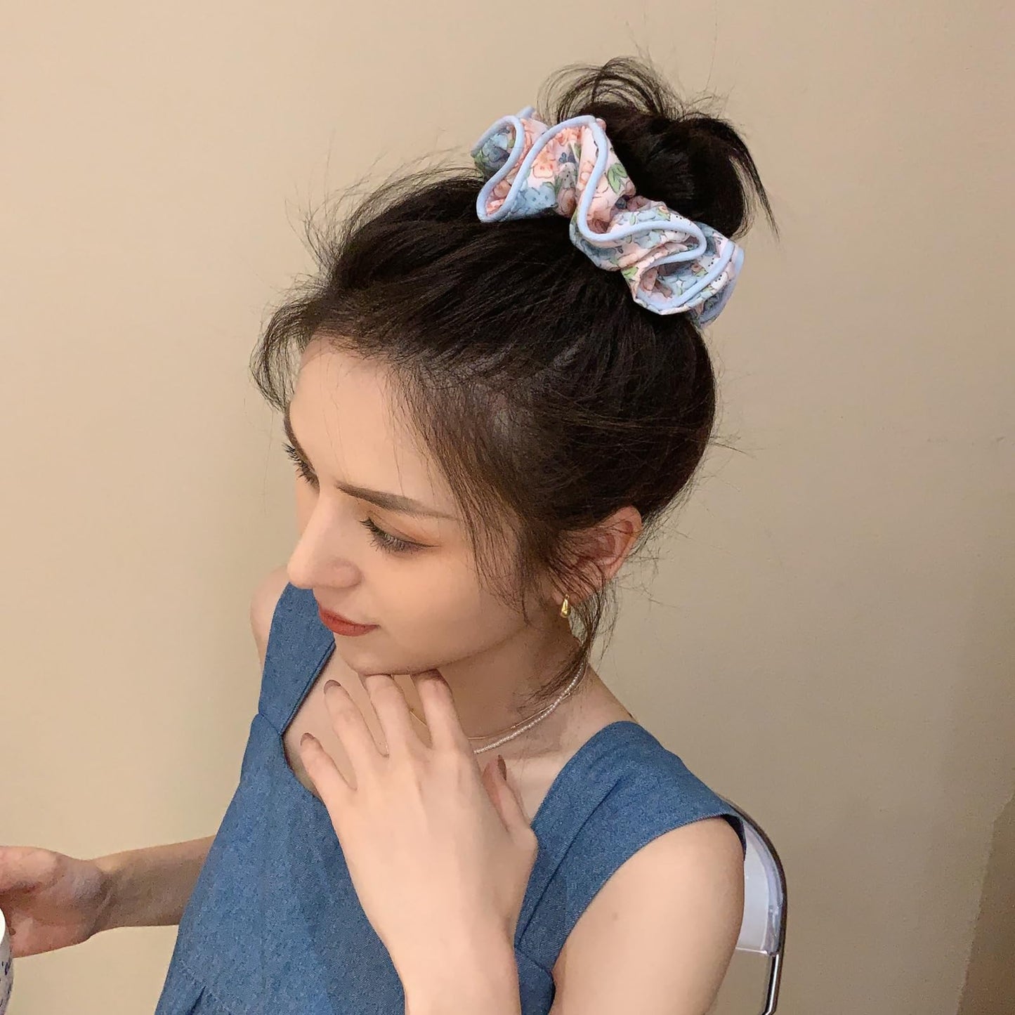 シュシュ ヘアゴム 花柄の生地 可愛いシュシュ 女性 ヘアアレンジ 髪ゴム レディース ヘアアクセサリー おしゃれ 大人 髪飾り 髪留め 高弾性 エレガント 韓国風 髪の厚い方でも使用可能